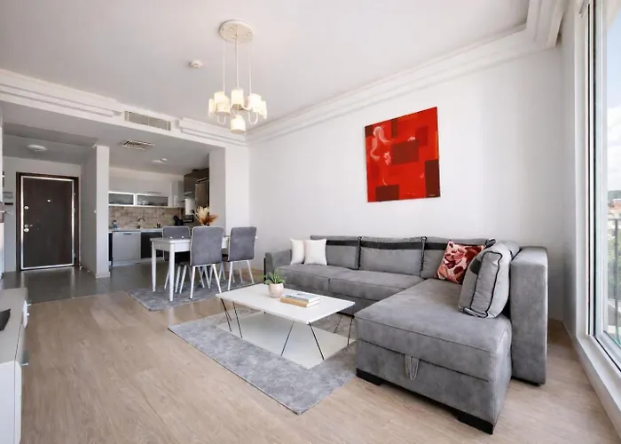 30th Floor-skyline Above A Lägenhet