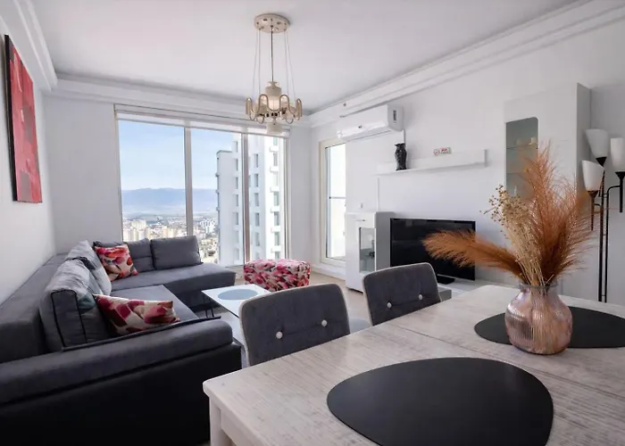 Lägenhet 30th Floor-skyline Above A